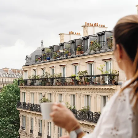 La Haussmann Hotel