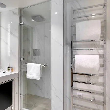 La Haussmann Ξενοδοχείο 4*
