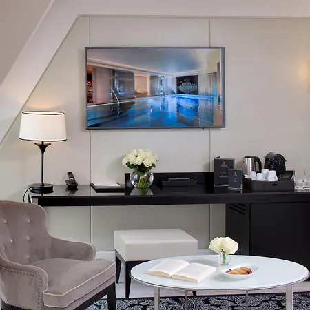 La Haussmann 4* Παρίσι