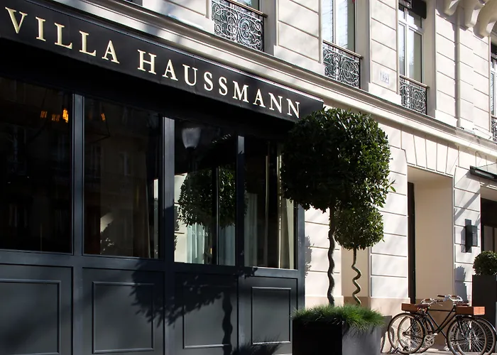 La Haussmann Hotel 4*