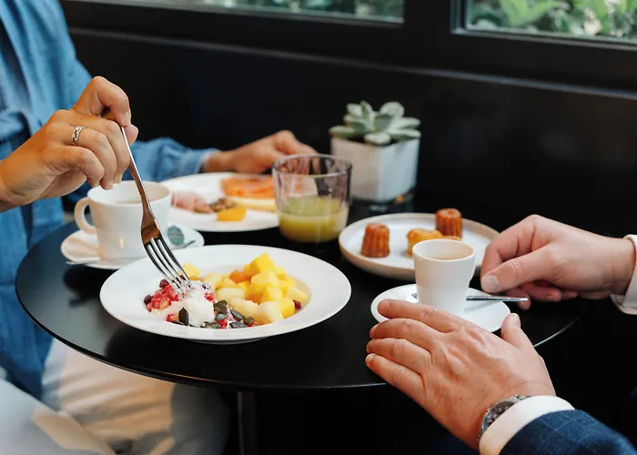 La Haussmann 4* Paris