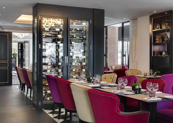 Otel La Haussmann Paris
